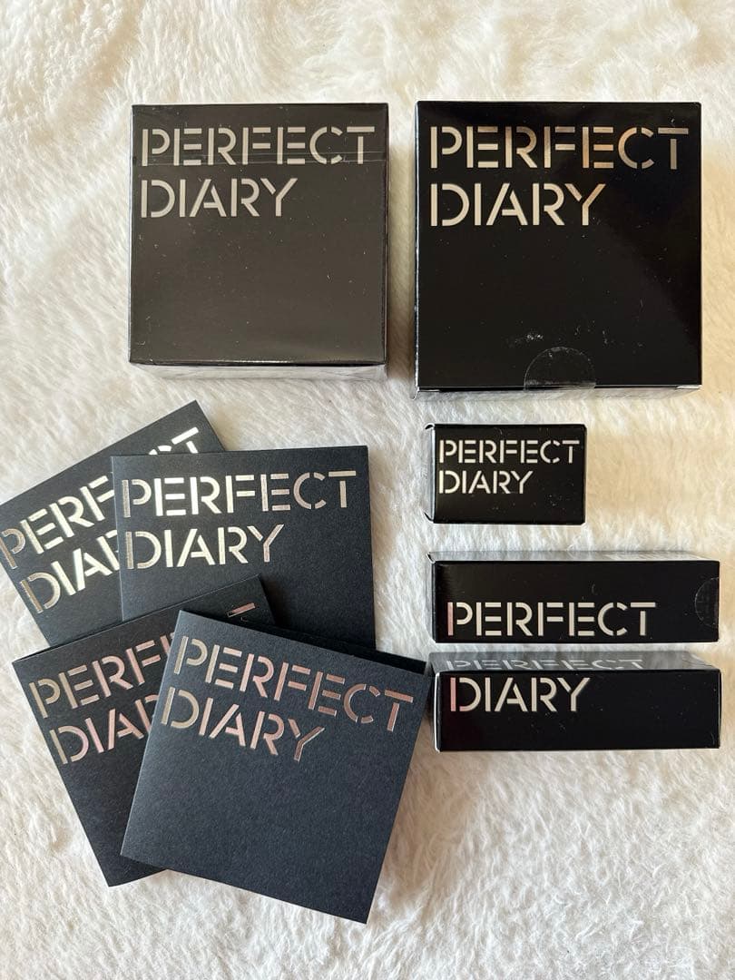 PERFECTDIARYパーフェクトダイアリー 新品パウダー口紅ファンデーション PERFECT DIARY (パーフェクトダイアリー)バイオフェイス エッセンス