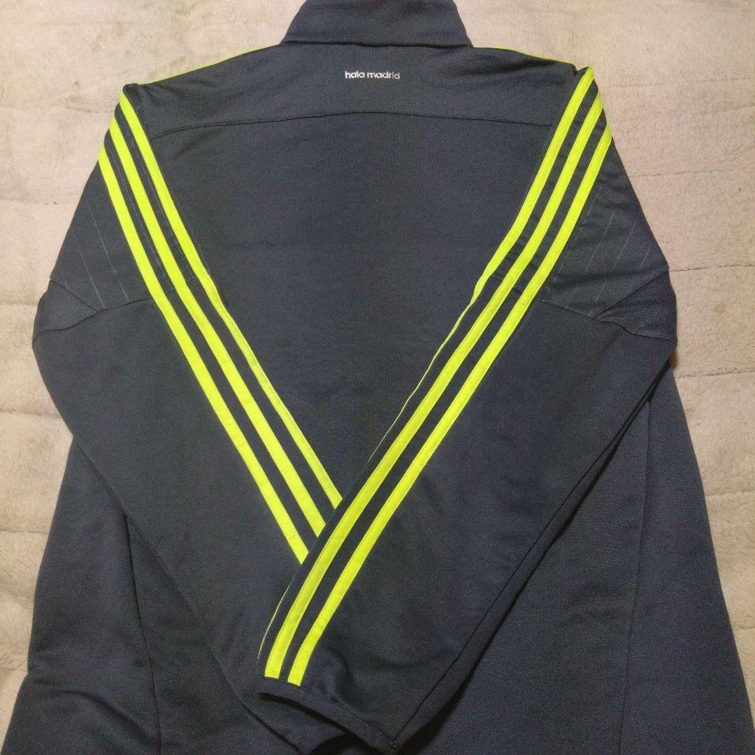 レアル・マドリード(首元に斜めファスナー、ハイネック) - メルカリ