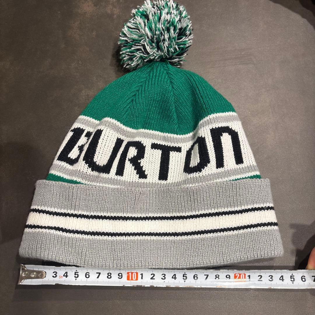 BURTON ポンポン付きニット帽 - メルカリ