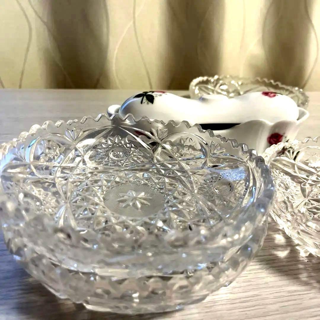 ボヘミアグラス フルーツ皿 4枚セット - メルカリ