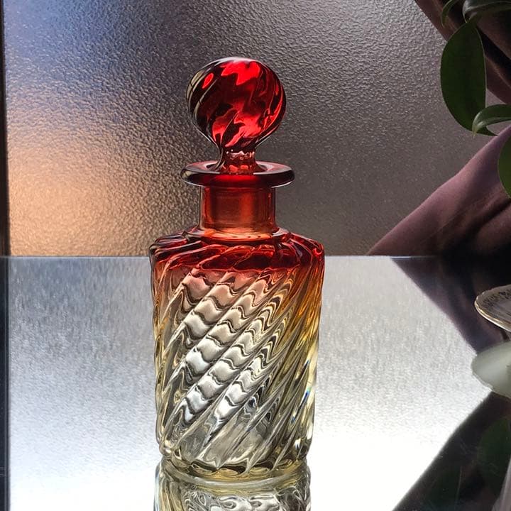 美オールドバカラBACCARATバンブーBambou赤から黄色味フラコーン レア