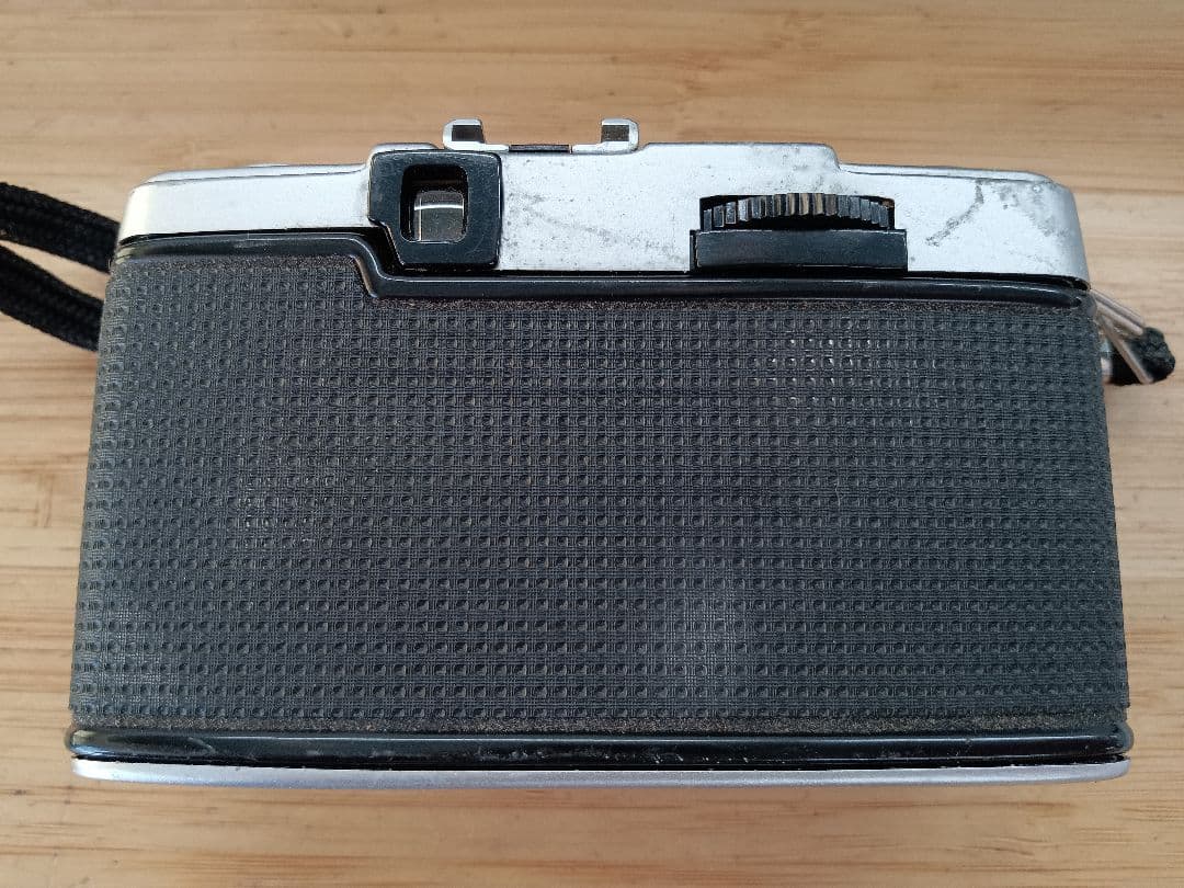 《TA336》OLYMPUS pen EE-3 コンパクトカメラ シャッターOK