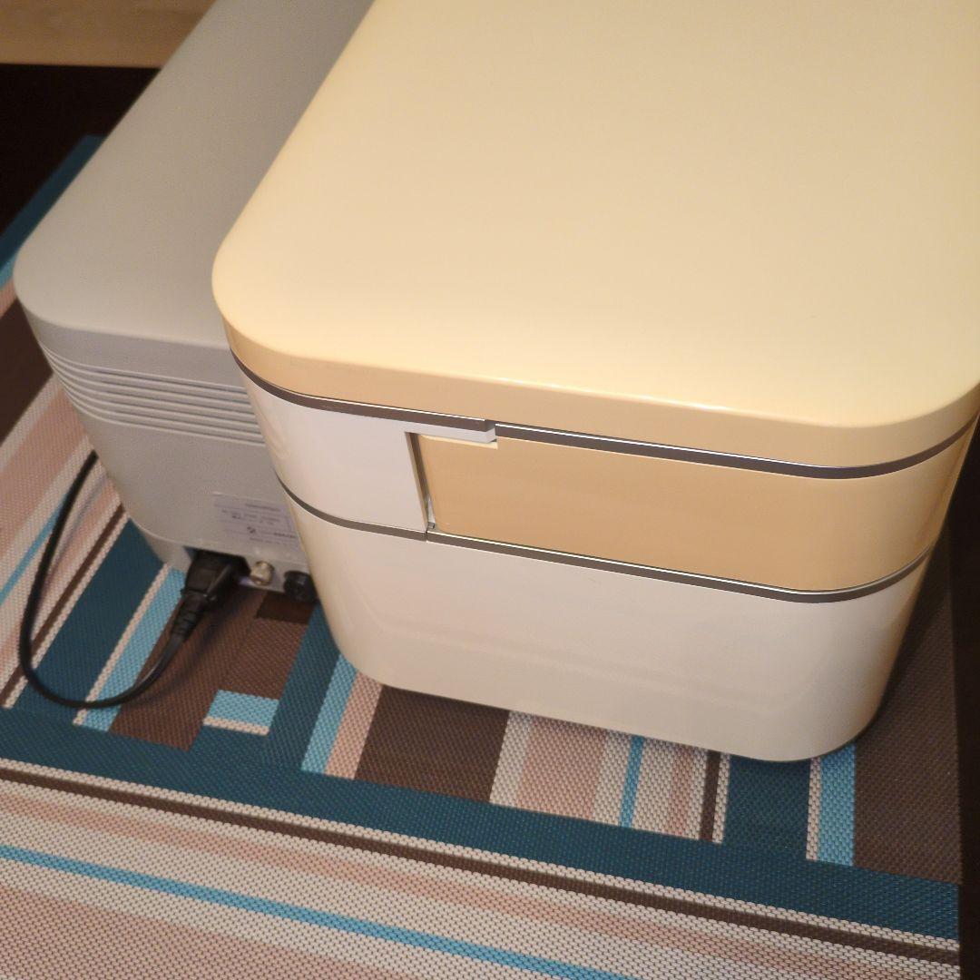 最終価格　《札幌市中央区》引き取り限定！ サキナビジュー　美顔器