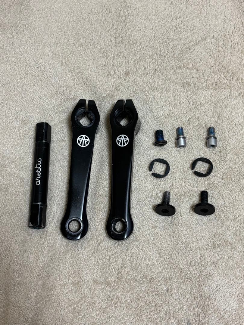 BMXフラットランド　超軽量アルミ クランクセット 自転車 BMX フラットランド 20インチ TNB SUKILLHUNTER MATT ARMYGREEN