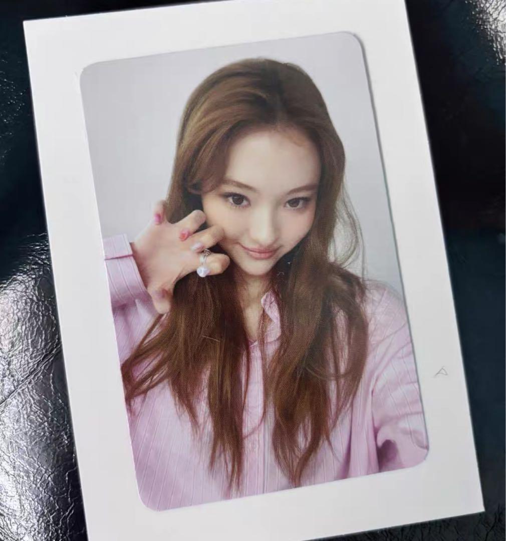 MEOVV エラ 1stEP 中国yetimall 広州サイン会 トレカ - メルカリ