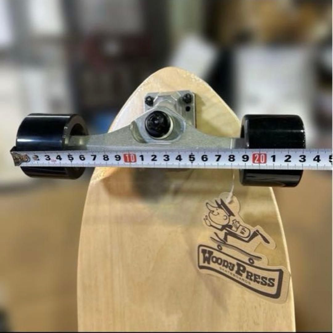 7183【未使用品】スイングトラック搭載 サーフスケート31,5 ウッディ