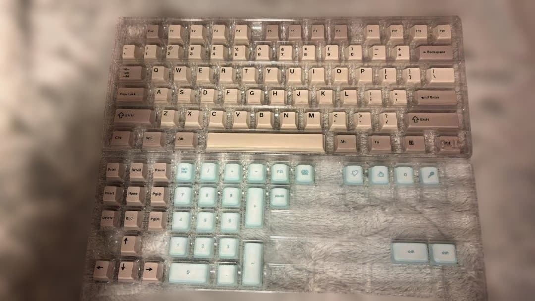 EPOMAKER P87 キーボード＋AegisSil キーキャップ(Blue) - メルカリ