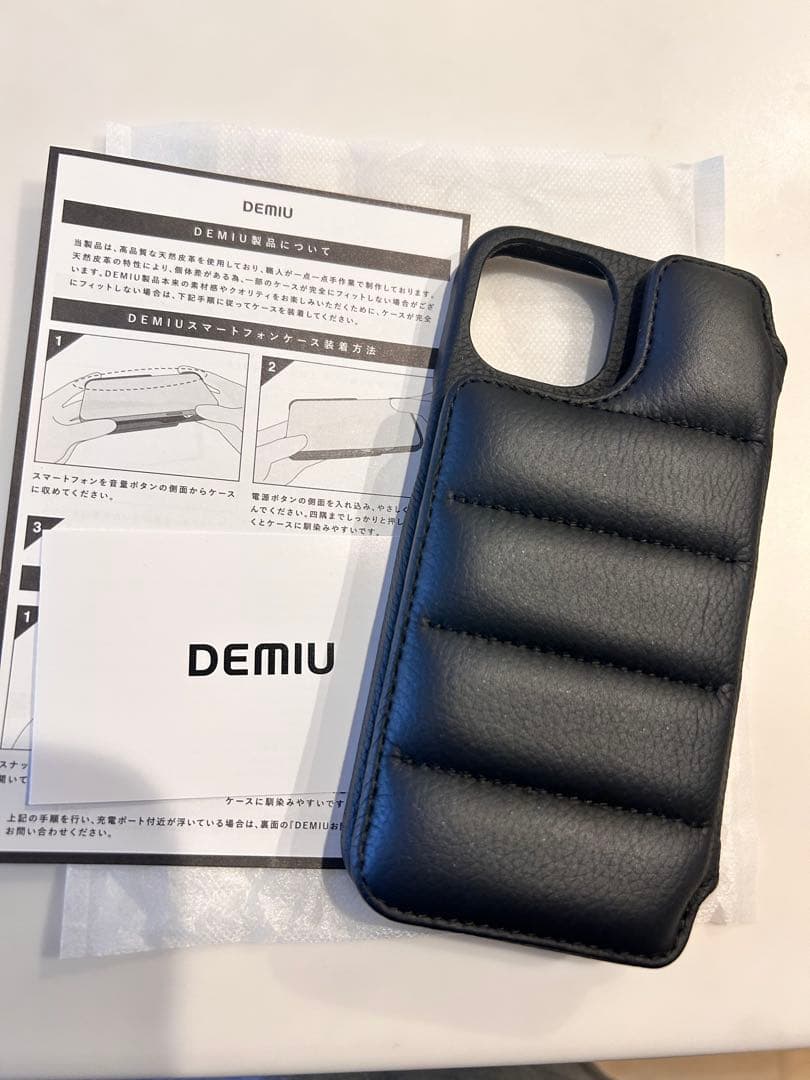s.　DEMIU ブラック 手帳型iPhoneケース 楽天市場】【正規取扱店】DEMIU デミュウ POCHE FLAT ポシェフラット