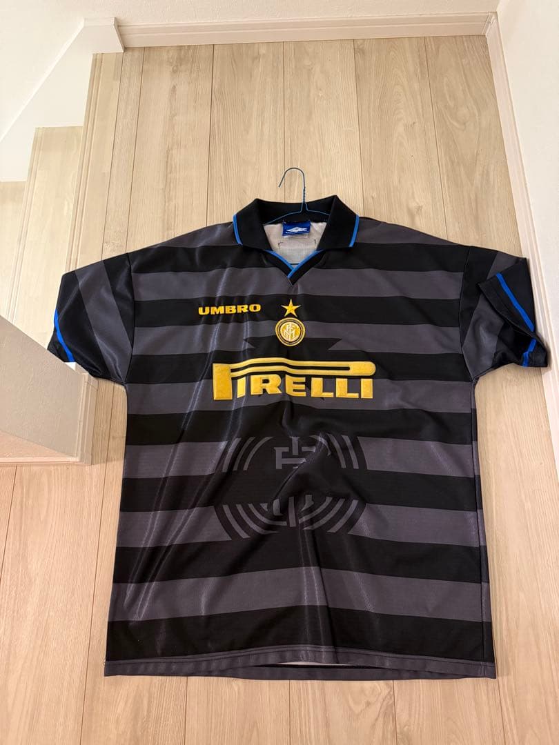 爆レア！97-98 インテル　ミラノ ユニフォーム uefaカップ戦用 インテル 1998 UEFA杯決勝 半袖 ユニフォーム 復刻モデル | セリエA