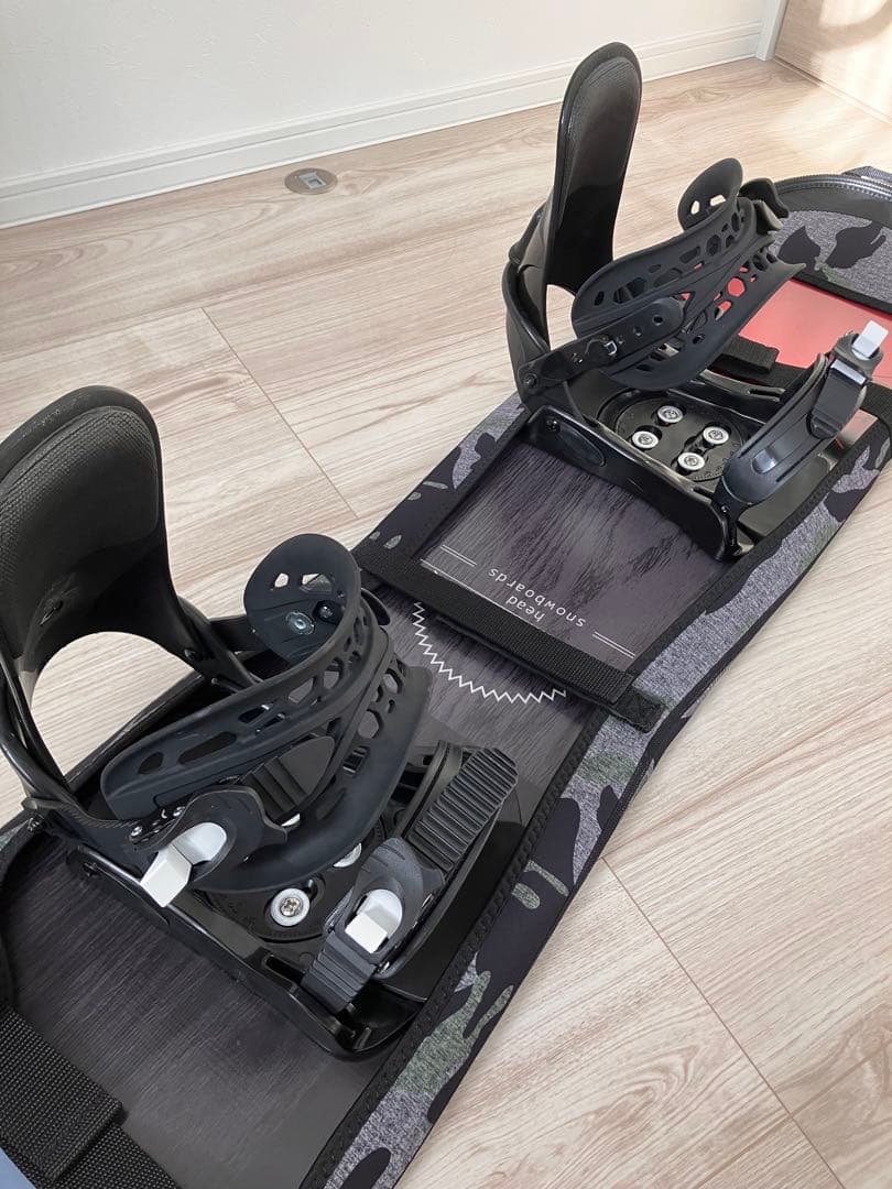 カバー付き　スノーボード　新品ビンディングセット ケーツー GEOMETRIC ＆ FX ONE 板＋ビンディングセット 2点セット