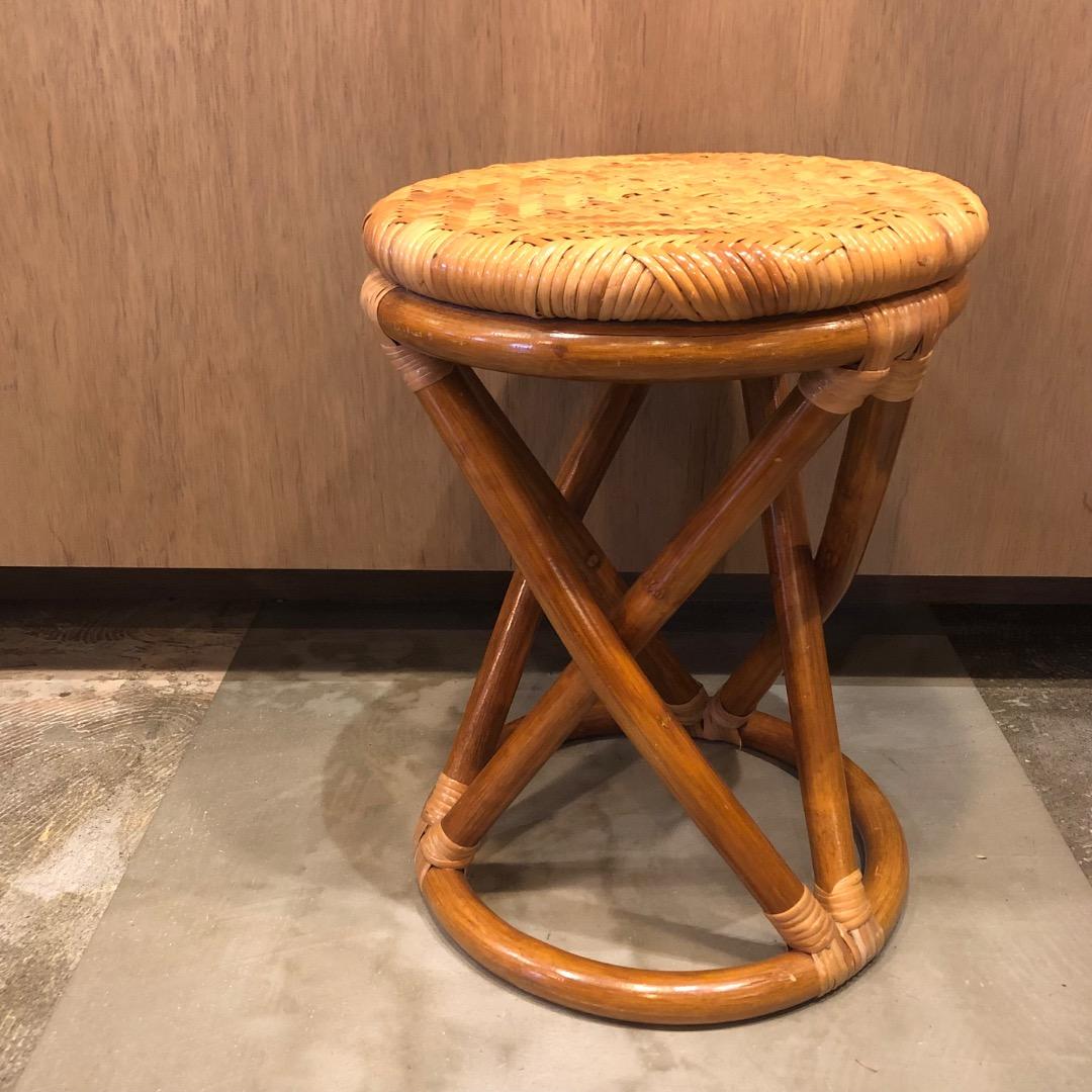 【ラタン製】ラウンドスツール　椅子　ラタン椅子　ラタン家具　腰掛け　アジアン雑貨 楽天市場】籐椅子 スツール 腰掛け ラタンチェア 籐製 ラタンスツール