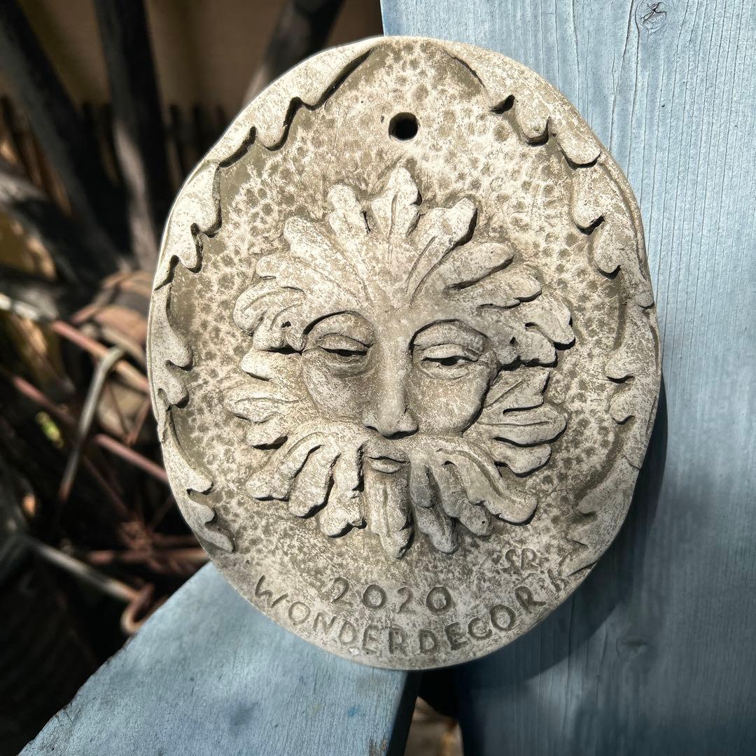 オダマキ様専用新品未使用ワンダーデコールイヤープレート2006と2020