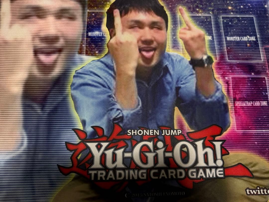 マジックブック　プレイマット Amazon.co.jp: TKY プレイマット マジックマット ラバーマット カード