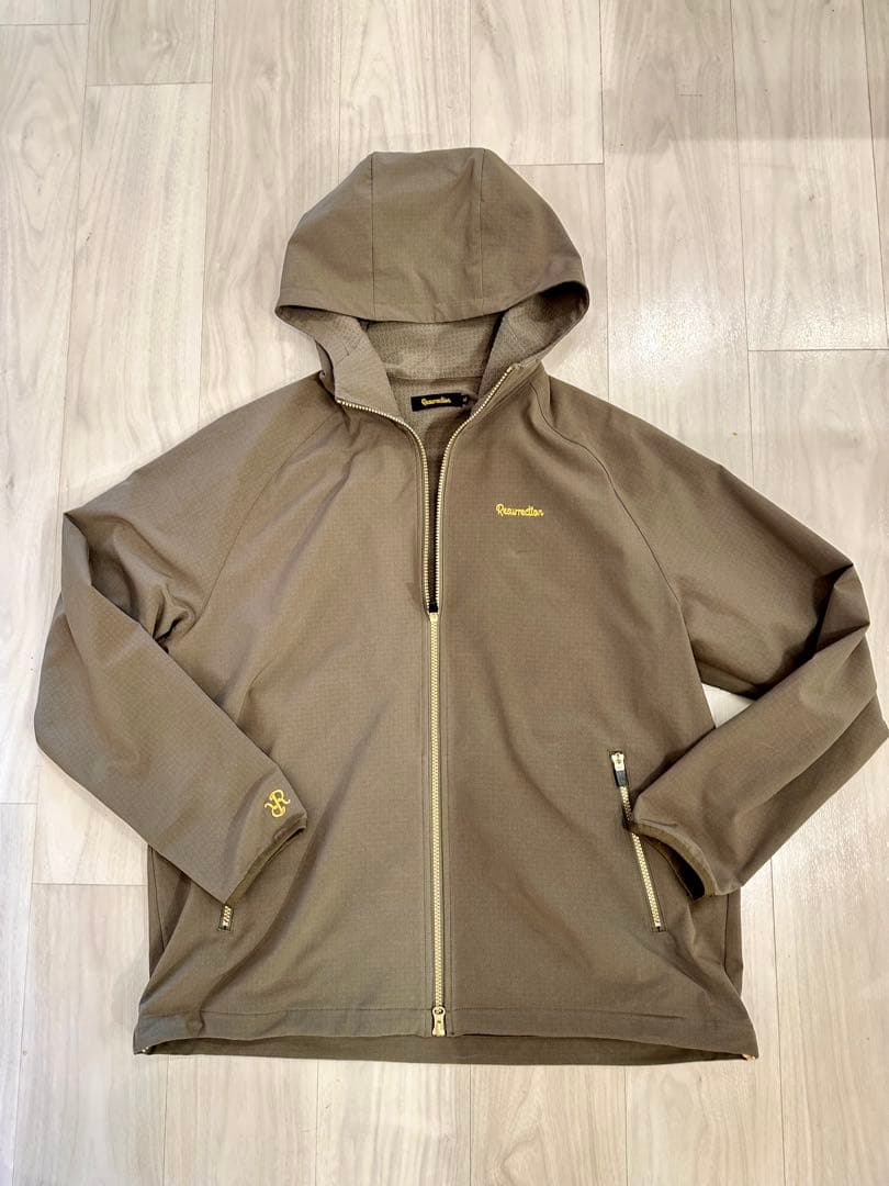 レザレクションカーキパーカージャケットトップスアウター メンズ ブラッシュロゴジップアップパーカー カーキ | Resurrection