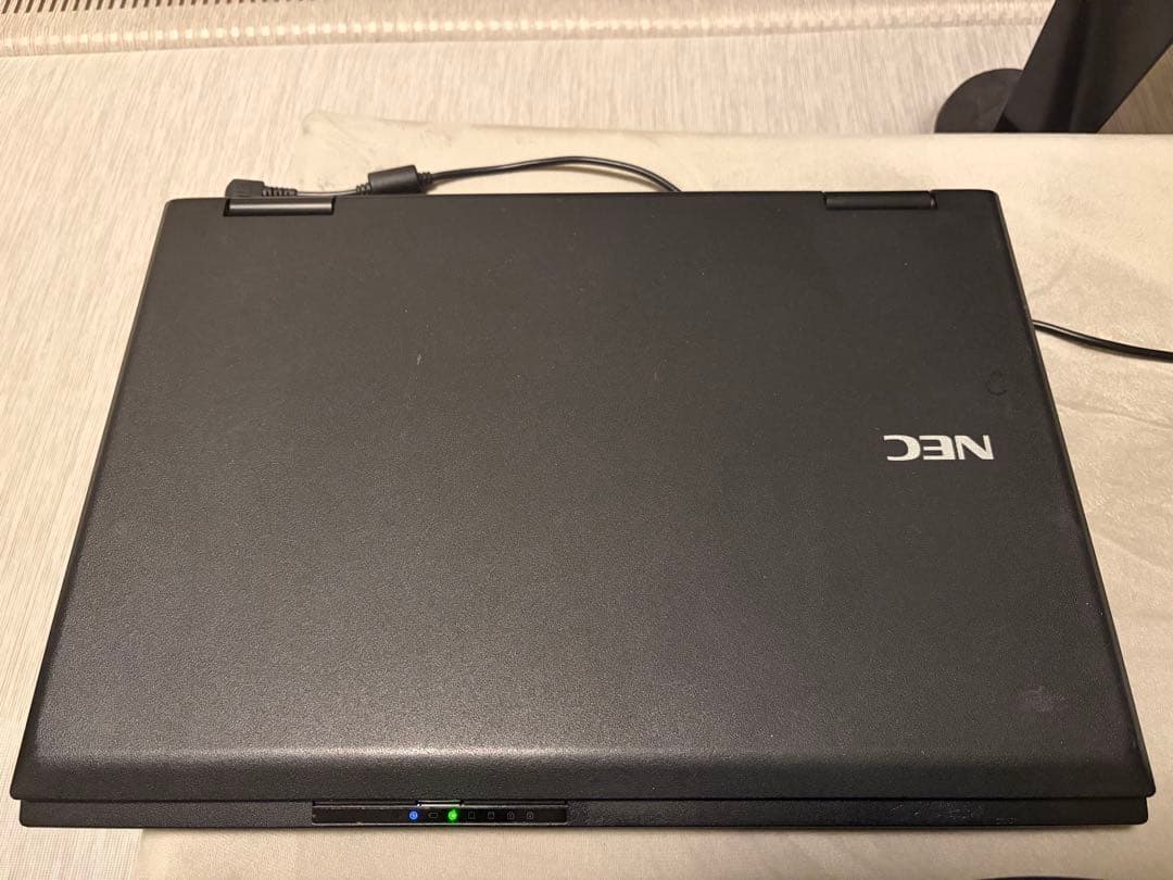 NEC　ノートパソコン　Windows11　爆速SSD搭載 NEC ノートパソコン Windows11 オフィス付き 爆速SSD搭載 - メルカリ