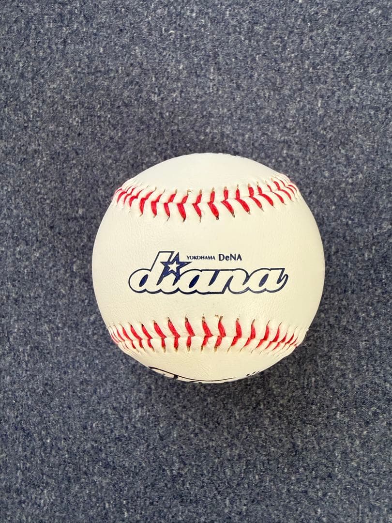 ベイスターズdiana Fuka直筆サインボール - メルカリ