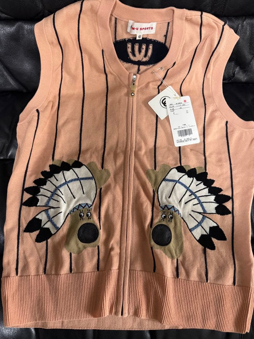 ミエコウエサコ M・U SPORTS ベスト ゴルフウェア 新品 - メルカリ