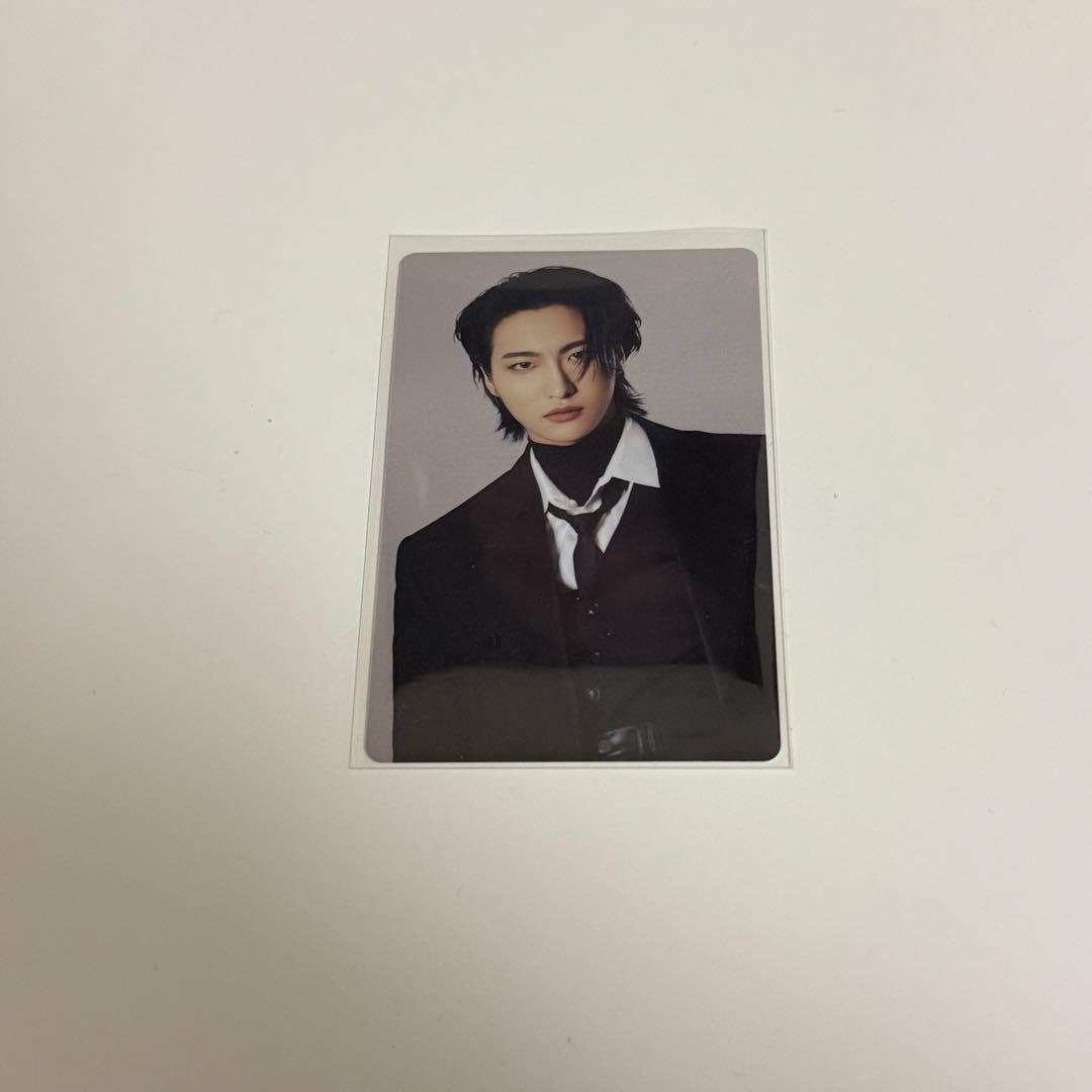 ATEEZ ソンファ 封入 トレカ 特典 GOLDEN HOUR part1 - メルカリ