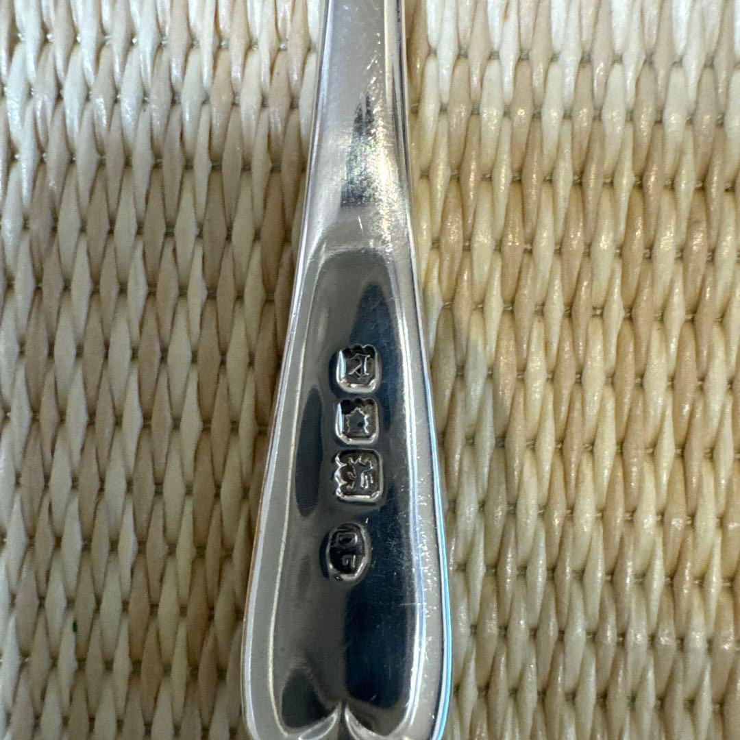 スターリングシルバー英国製 925/1000 純銀スプーン - メルカリ