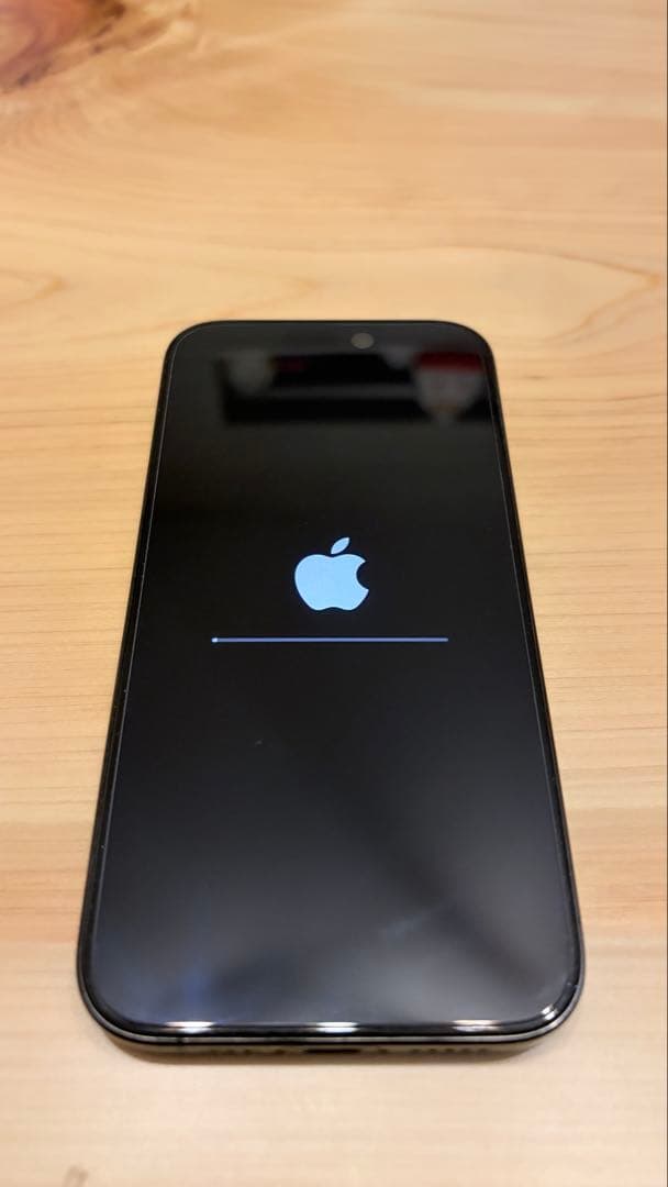 iPhone 15 Pro ブラックチタニウム　512GB本体　Simフリー 新古品 iPhone15 Pro 512GB ブラックチタニウム SIMフリー 本体 スマホ