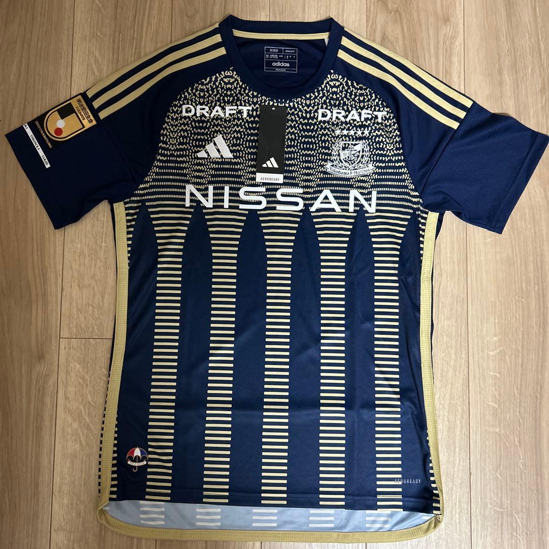 横浜F・マリノス 2023限定ユニフォーム ネイビー/ゴールド タグ付き 未着用 adidas【横浜F・マリノス】2023 スペシャルユニフォーム #2 永戸勝也