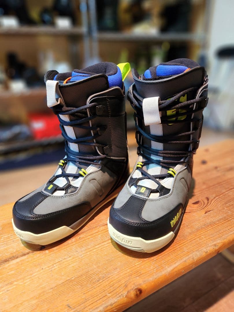 スノーボード 25-26 thirtytwo JP WALKER FORUM PRO Forum Pro x Walker Boots Black/Dark Grey | thirtytwo US