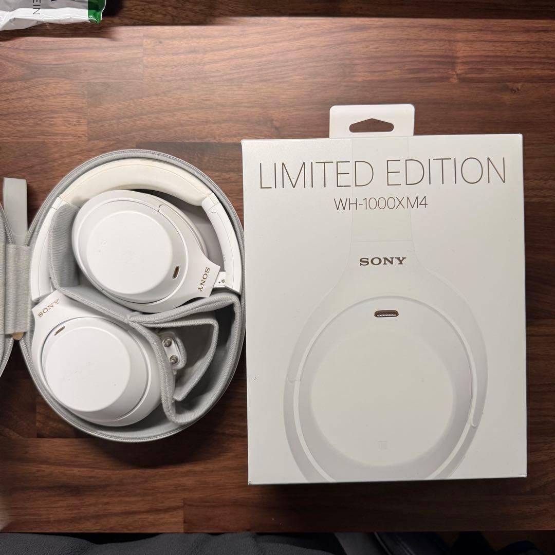 SONY WH-1000XM4 ホワイト Sony launches 'Silent White' WH-1000XM4 headphones because the