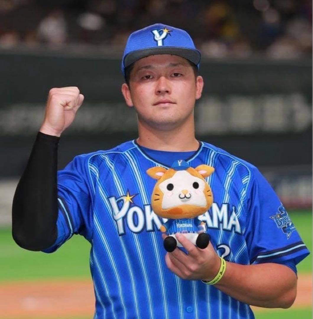 牧秀悟選手 横浜DeNAベイスターズ レプリカユニフォーム - メルカリ