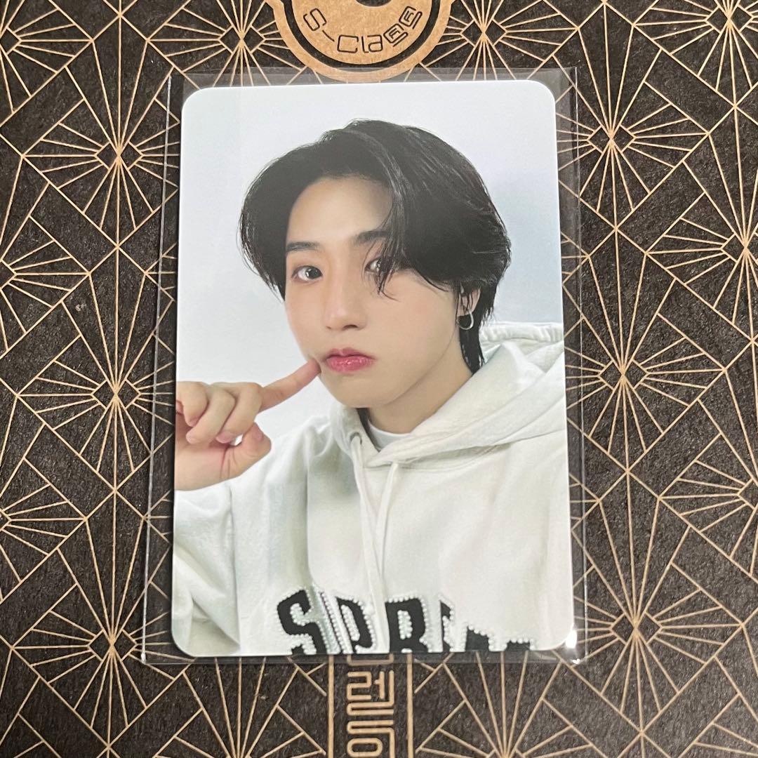 straykids トレカ ハン ジソン STAYZONE - メルカリ