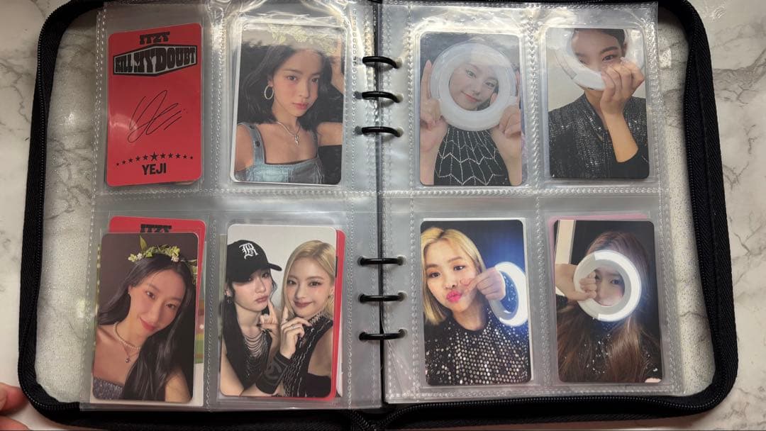 itzyトレカ まとめ売り 系70枚 - メルカリ