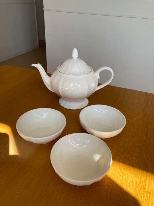 リチャードジノリ　ティーポット、プレート3点 　箱付き Richard Ginori - 【レア美品】リチャードジノリ☆イタリアンポア