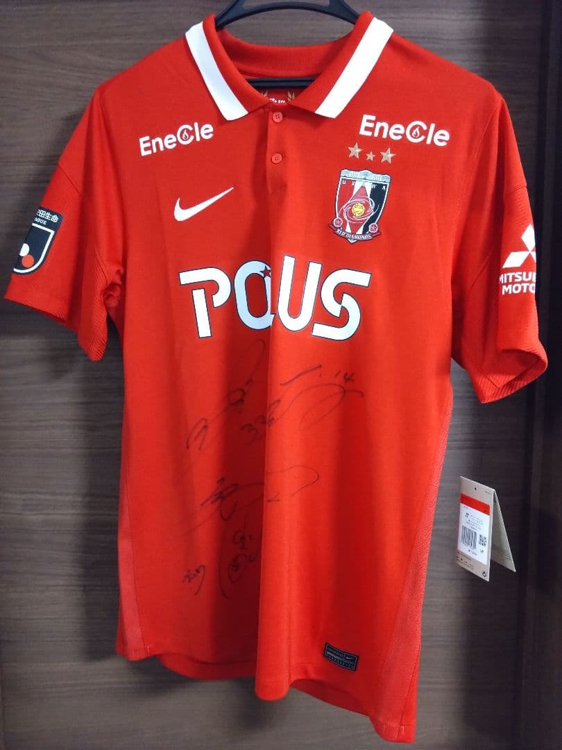 浦和レッズ 2022 サイン入りユニフォーム - メルカリ