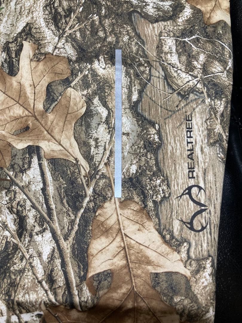 セットアップ】ナイキ ランニング リアルツリー リフレクター ロンT