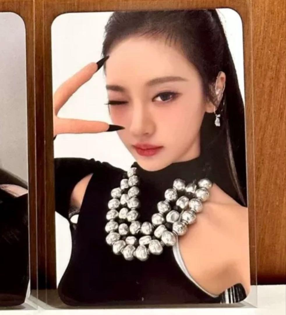 aespa ニンニン whiplash ポップアップ 7万ウォン購入 トレカ B - メルカリ