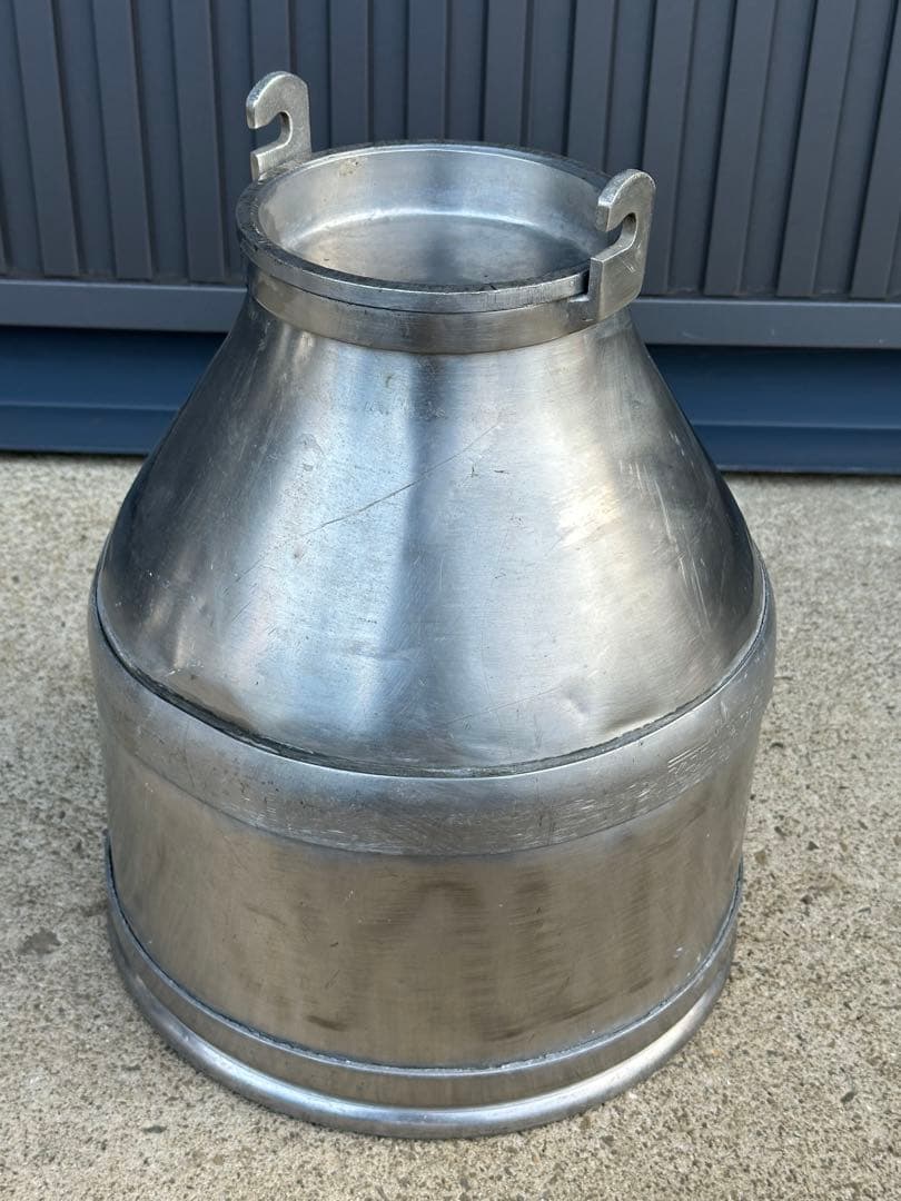 ステンレス ミルク缶②ミルクタンク - メルカリ