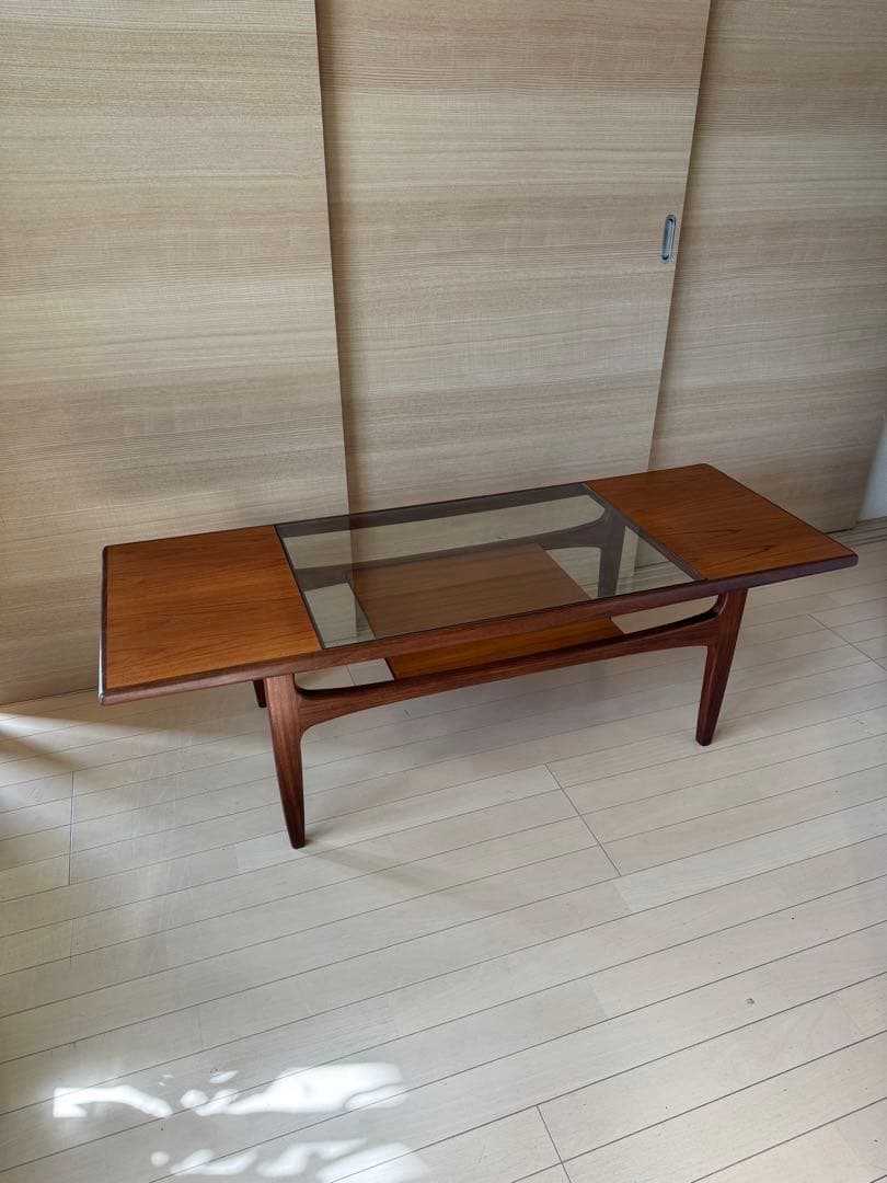 G-PLAN フレスコRECTANGULAR GLASS TABLE A 1960s G Plan Fresco teak two tier rectangular coffee table with