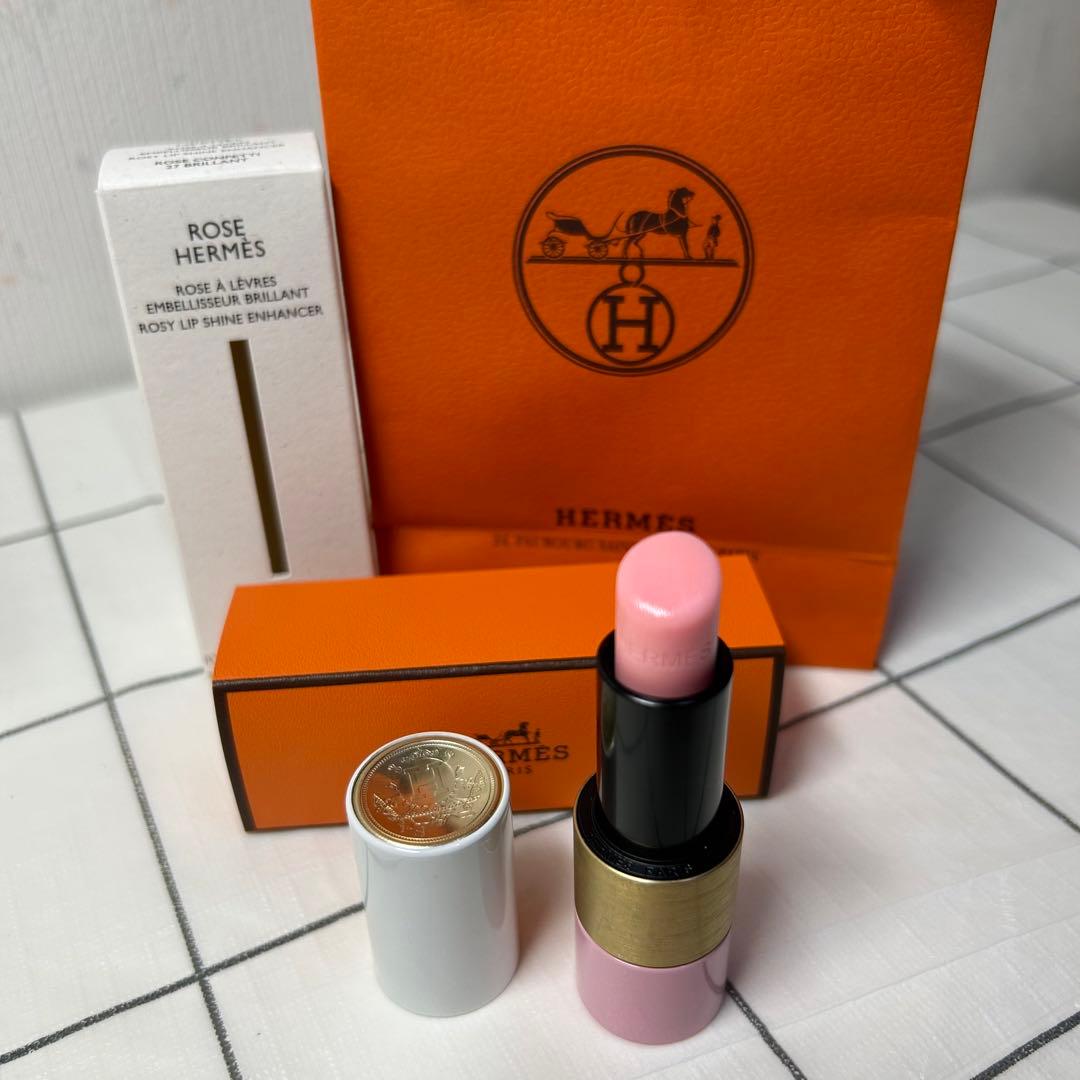 HERMES ティンティッドリップバーム 〈ローズ エルメス ブリヤン〉27