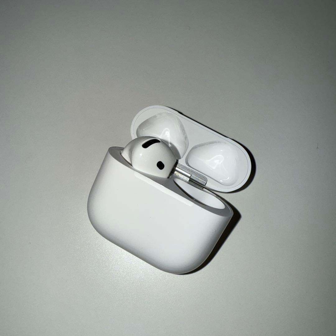 Apple第4世代 AirPods 片耳無し Apple 第1世代 左耳のみ Apple AirPods Pro 片耳 純正 MLWK3J/A 2021年