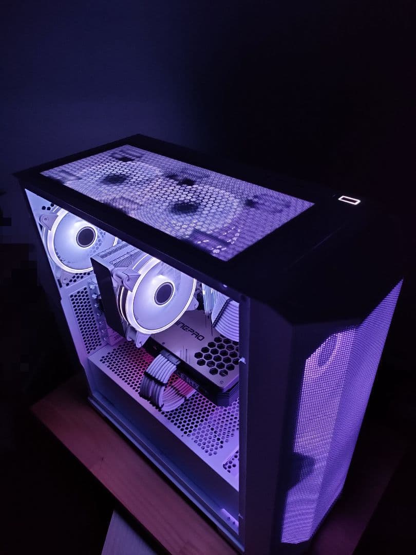 Rtx2070super 自作PC27-7 白いゲーミングPC - メルカリ