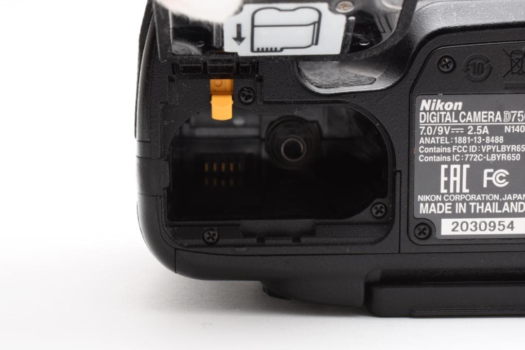 ■ 美品 ■ ニコン　Nikon D750 ボディ 《S数13651回》