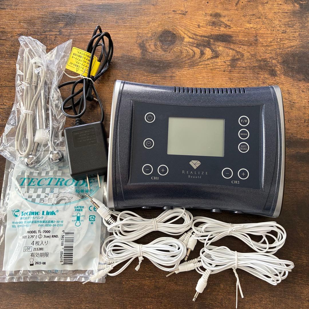 REALIZE スリムビューティーハウス - メルカリ