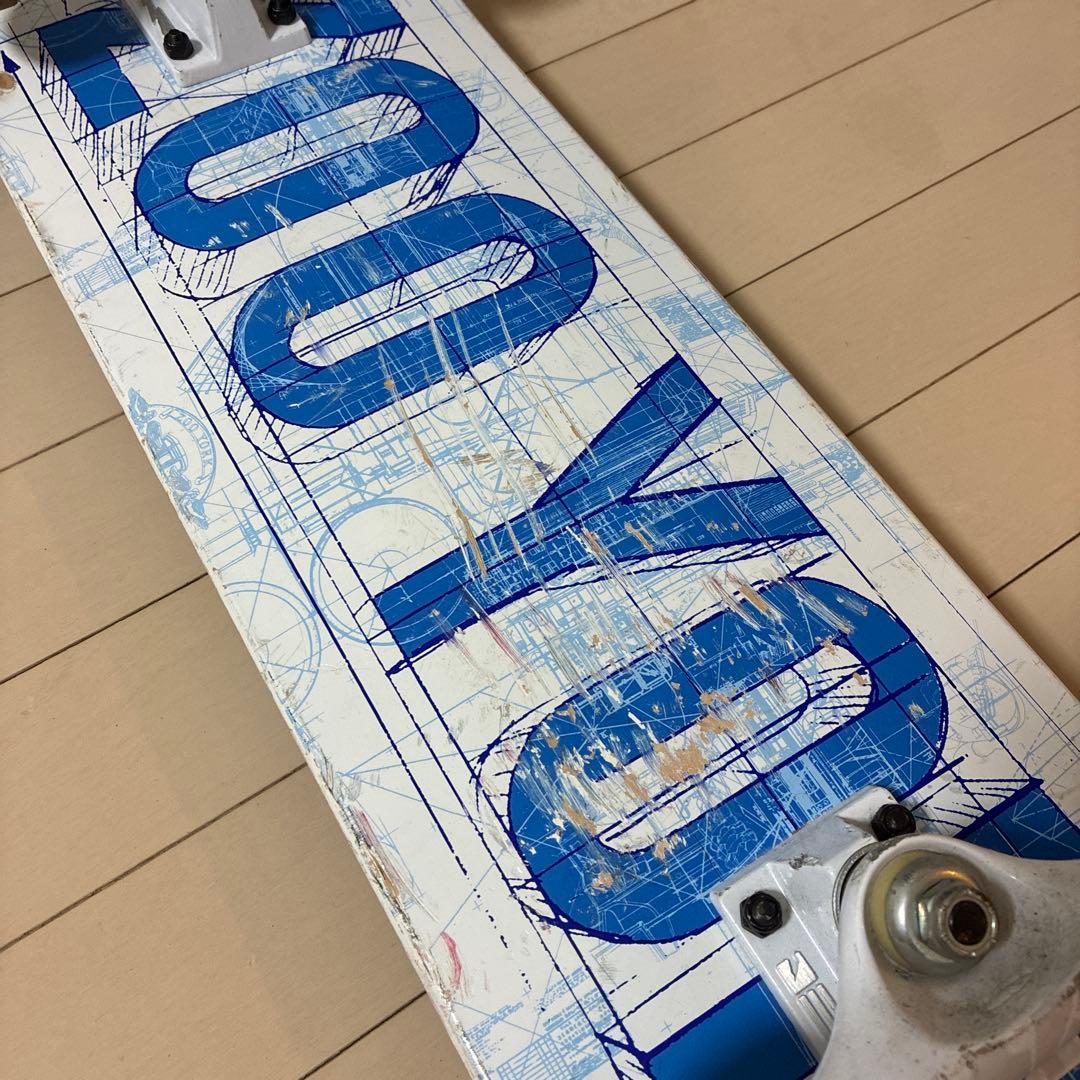 スケートボードコンプリート ZOO YORK × THUNDER 本格パーツ使用