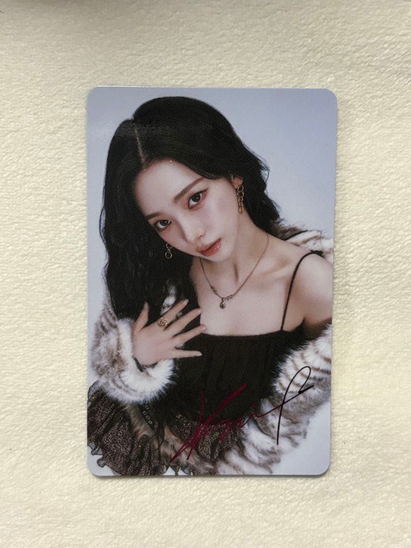 aespa カリナ SYNK ランダムトレカ 箔押し - メルカリ