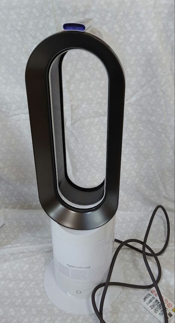 dyson ダイソン hot+coolセラミックファンヒーター 2023年製 Dyson Purifier Hot+Cool™空気清浄ファンヒーター ホワイト／シルバー
