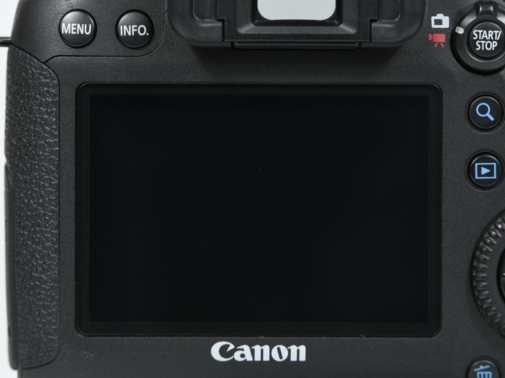 【超美品】 キヤノン　Canon EOS 6D ボディ 《ショット数4758》