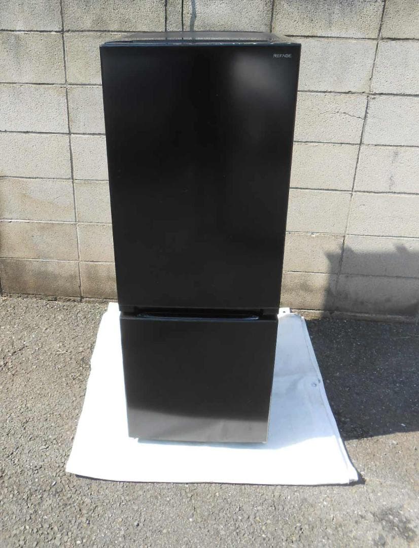 直接引取可 2023年製 冷凍冷蔵庫 YRZ-F15LK 156L 近隣配送可能 REFAGE YRZ-F15LK 2ドア冷蔵庫 156L 右開き ブラック | ヤマダウェブコム