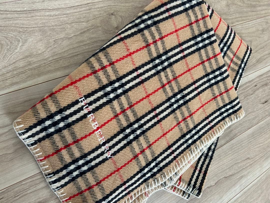 BURBERRY ハーフケット - メルカリ