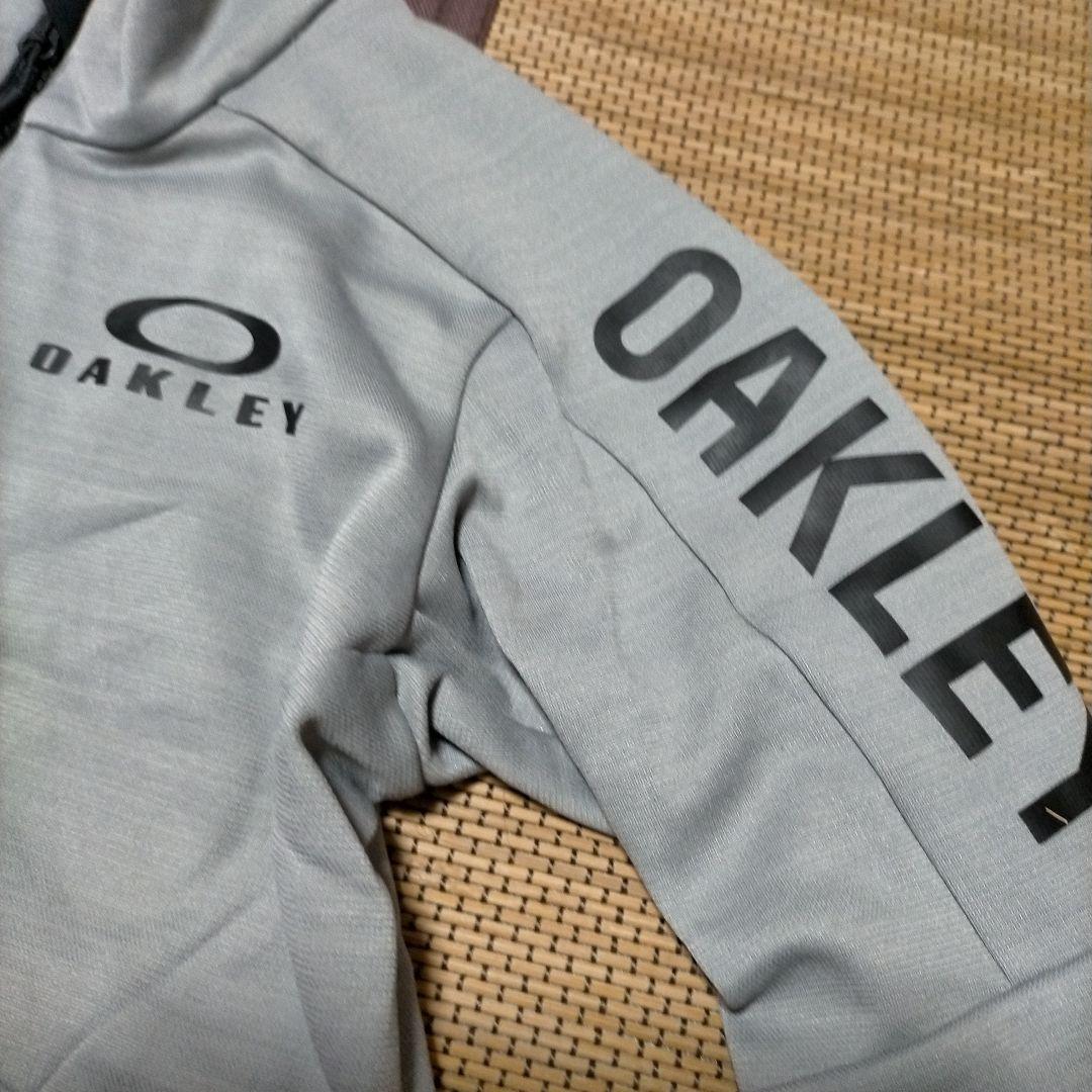 オークリー ジャージ上下セットアップ グレー① - メルカリ