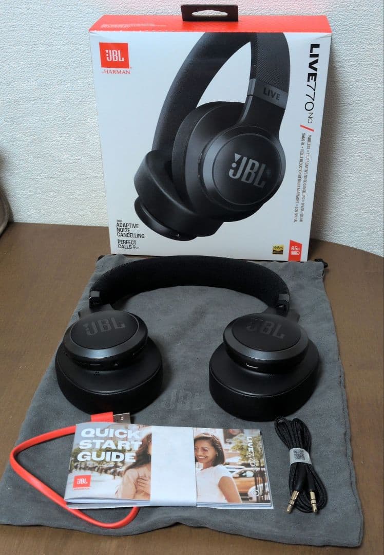 JBL LIVE 770 NC ワイヤレスヘッドホン Amazon.com: JBL Live 770NC - Wireless Over-Ear Headphones with