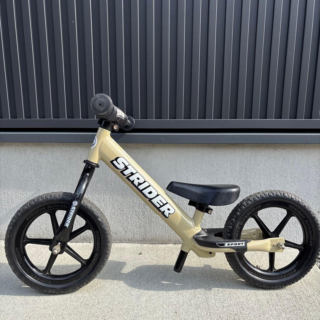 ストライダー　スポーツ　サファリ　2024年限定モデル　② 2024年期間限定販売の新色が登場】ストライダー(スポーツモデル